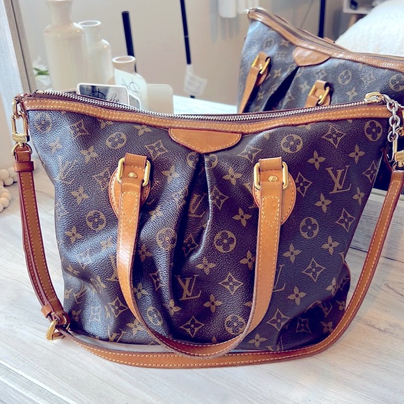 Louis Vuitton Handbags - LOUIS VUITTON✨Authentic✨ Turenne MM Coated Canvas Tote